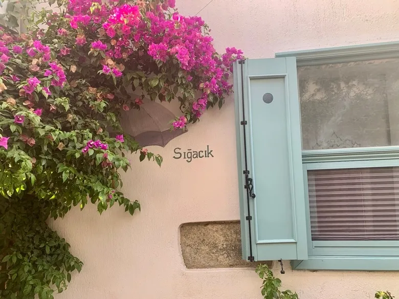 izmirde-ucuz-tatil-arayanlar-buraya-bu-ege-rotasi-cebinizi-yormuyor-1787145934523.jpeg