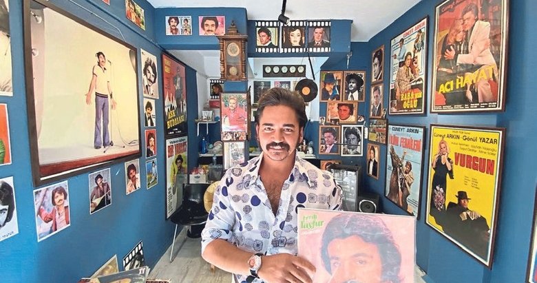 Izmir’in nostaljik sokagında Tayfur esintisi