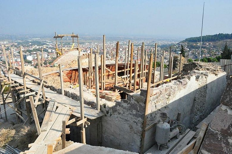 700 yıl sonra yeniden ayağa kaldırıldı! Saruhan Bey’in Bizans topraklarına yaptırdığı ilk mescitti...