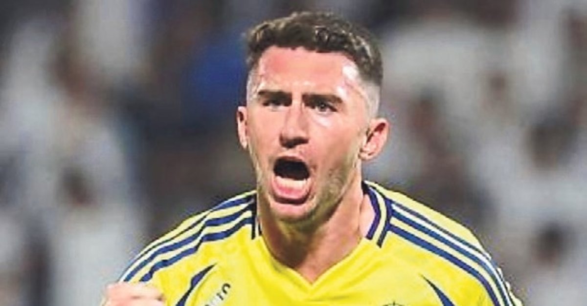 Kara Kartal saldırıyor