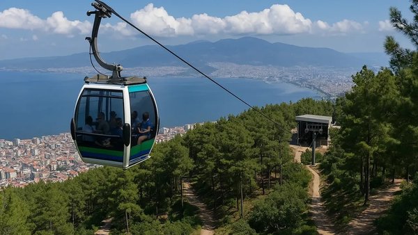 yaz-sicaklari-bastirdi-izmir-sicaklarinda-icinizi-serinletecek-10-iyi-fikir-1780409289068.jpeg