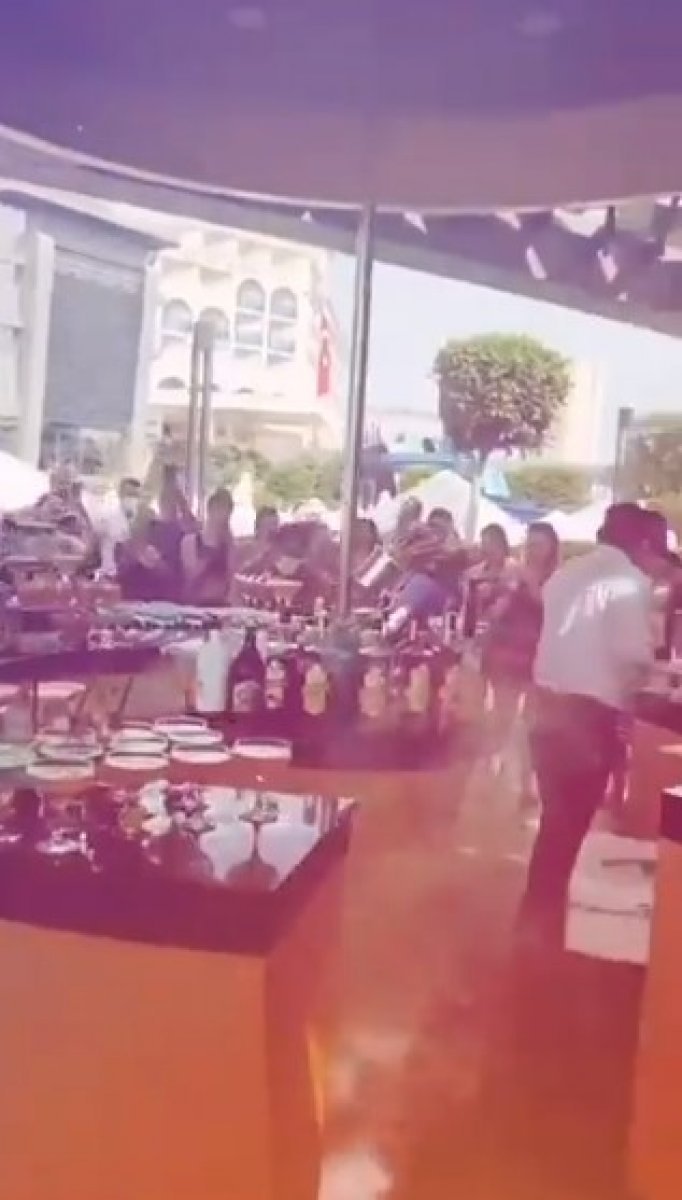 Yüzlerce kişinin mesafesiz partisi ‘Güvenli Turizm Sertifikası’ndan etti