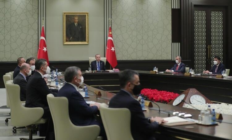 Tüm gözler Kabine Toplantısı'nda! Tam kapanma olacak mı? Ramazanda kısıtlamalar nasıl olacak?