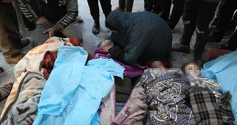 İsrail’in Gazze’ye 2025’in ilk saatlerinde düzenlediği saldırılarda 9 Filistinli hayatını kaybetti