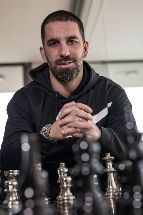 Garsonun isteğini geri çevirmedi! Arda Turan’dan büyük jest