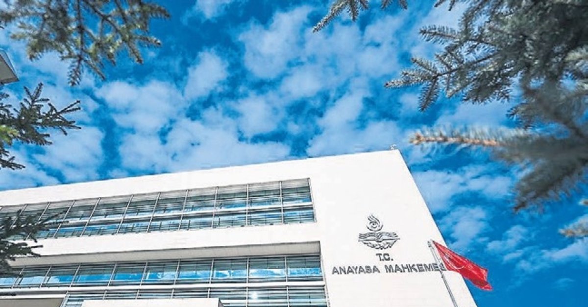 AYM’den avukat oyununa ret