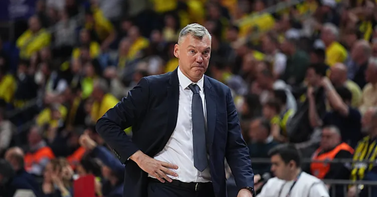 Deneyimli Başantrenör Dubai'de mahsur kaldı!