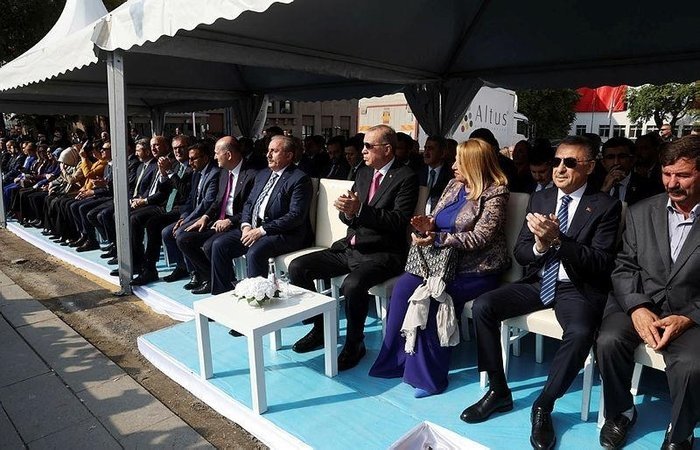 Başkan Erdoğan Muhtarlar Evi Açılış töreninde önemli açıklamalarda bulundu: ’Muhtar bile olamaz’ dediler rezil oldular