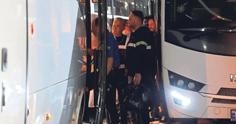 Seferihisar’da şüpheliler adliyede
