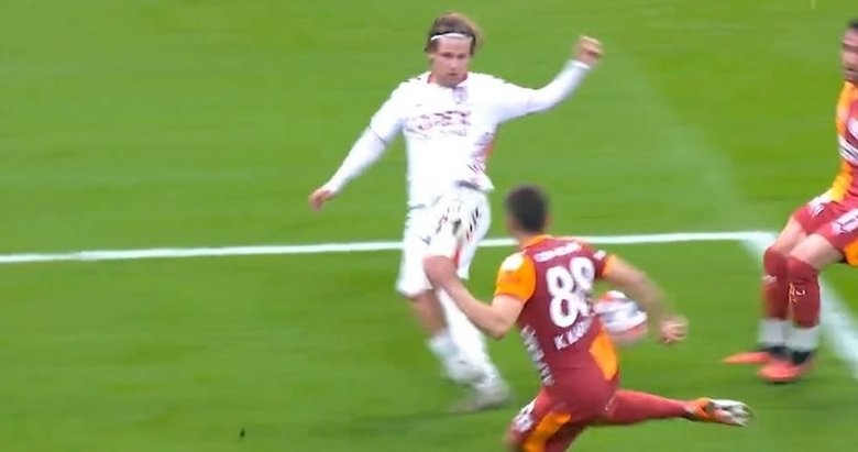 Tartışmalı pozisyonda eski hakemler ikiye bölündü!