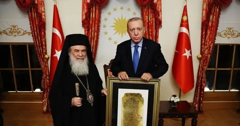 Başkan Erdoğan Kudüs Rum Ortodoks Kilisesi Patriği’ni İstanbul’da kabul etti!
