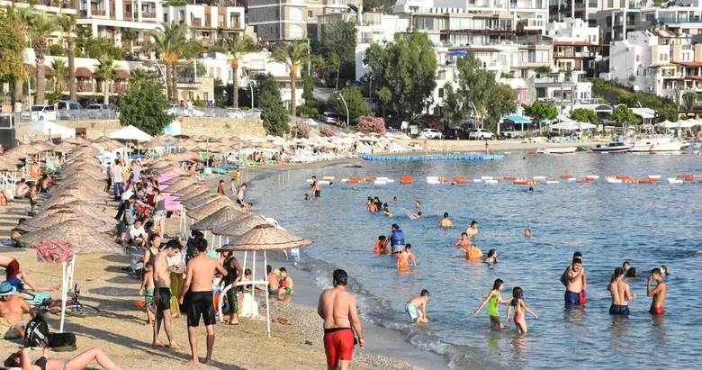 Bodrum’da sarı Çeşme’de kara yaz