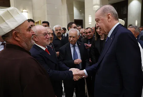 baskan-erdogan-muharrem-orucu-iftar-programinda-konustu-1782381017072.png