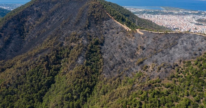 İşte İzmir yangınından geriye kalan görüntüler!