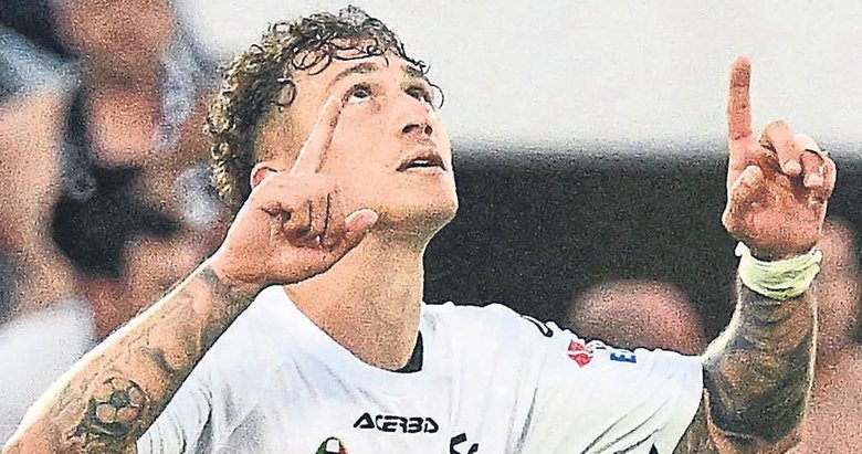 Kara Kartal’da rota Esposito