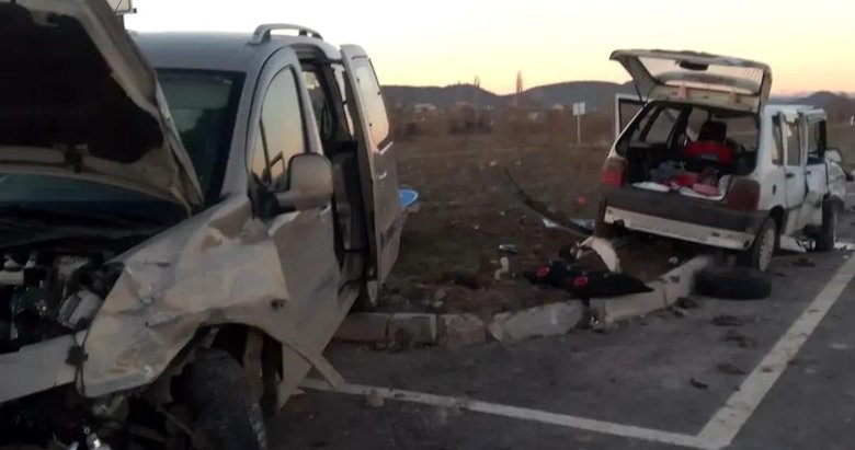 Kütahya’da trafik kazası: 4 kişi yaralandı