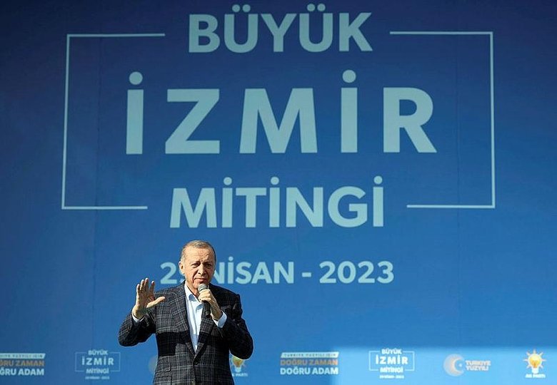 Başkan Erdoğan’dan İzmirlilere art arda müjdeler! Çeşme ve Karaburun’a doğalgaz geliyor