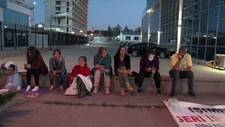 Çiğli Belediyesi’nde işten çıkarılan 147 işçi 56 gündür eylemde