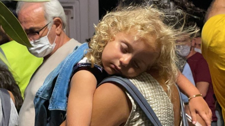 Muğla’da yangın termik santrale sıçradı! Binlerce kişi tahliye edildi