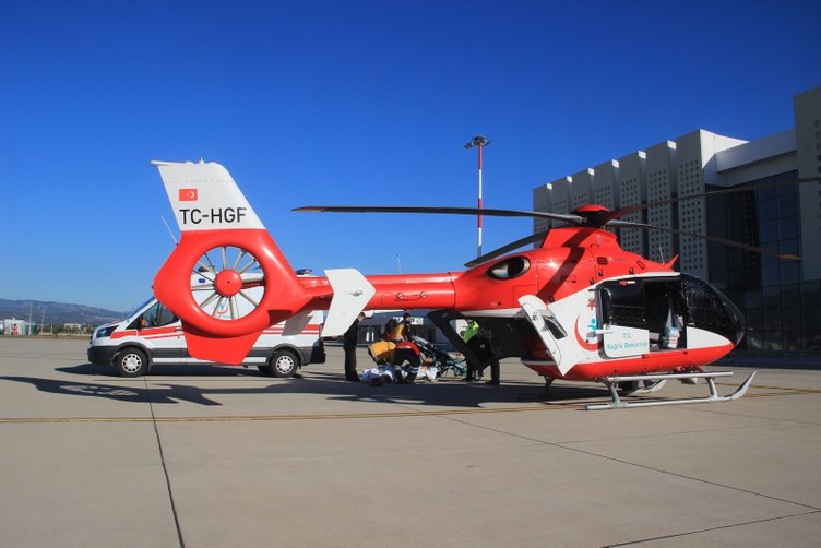 Helikopter ambulans Balıkesir’de septik şok geçiren hasta için kalktı