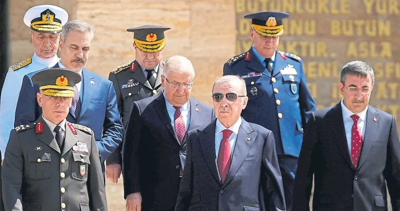 TSK’da tarihi terfiler