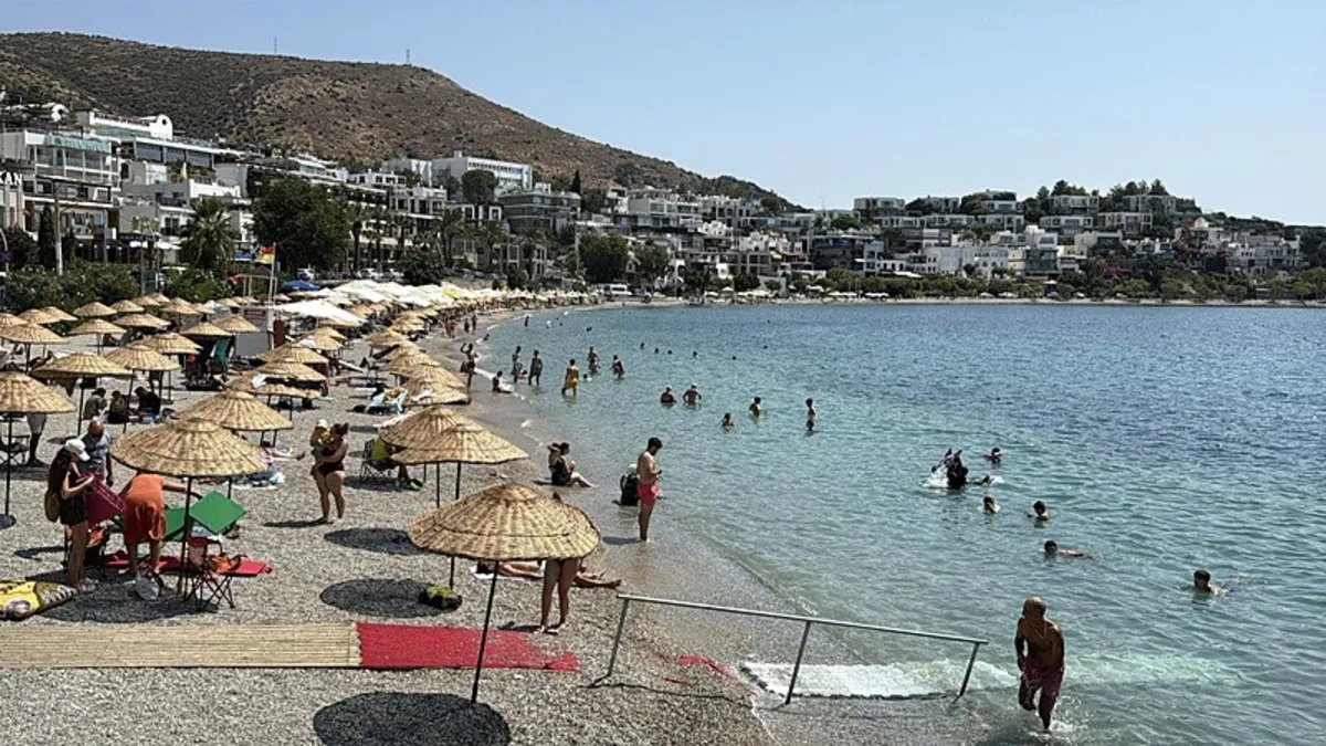 Bodrum'da hava sıcaklığı 40 dereceyi aştı