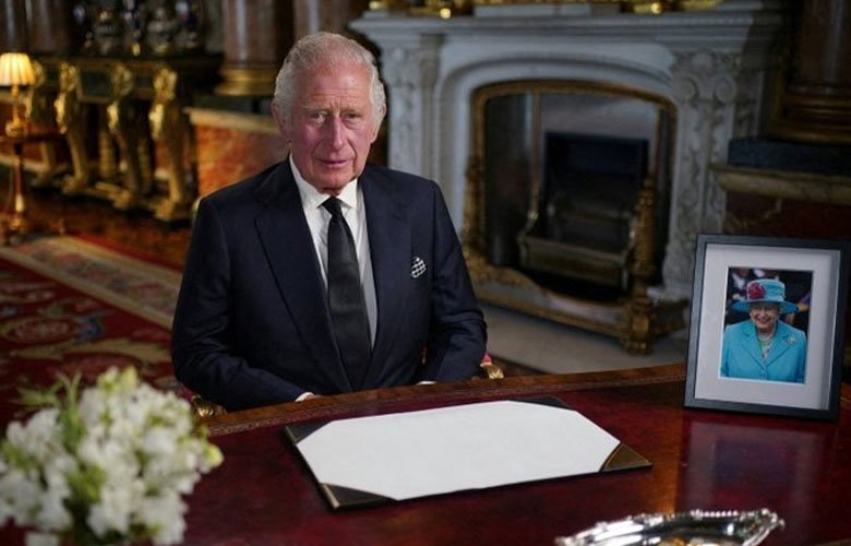 Galler Prensi Charles İngiltere Kralı ilan edildi