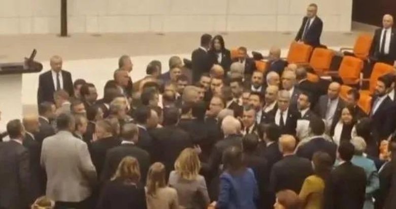 Son dakika: TBMM’de Ekrem İmamoğlu gerilimi! CHP’li Başarır şişe fırlattı