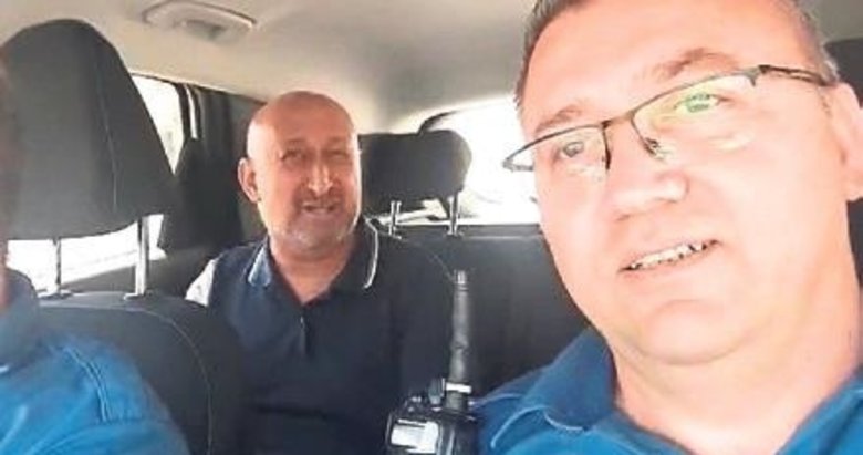 Polisler görme engelli kişinin yardımına koştu