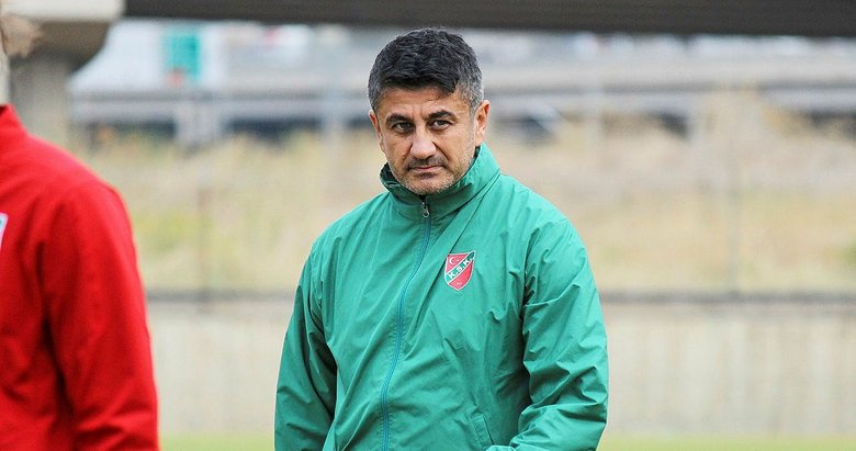 Karşıyaka’da sürpriz istifa