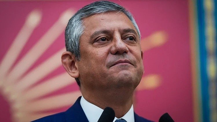 chpde-ilk-nester-izmire-cagatay-gucun-bileti-kesildi-1781211599354.jpeg