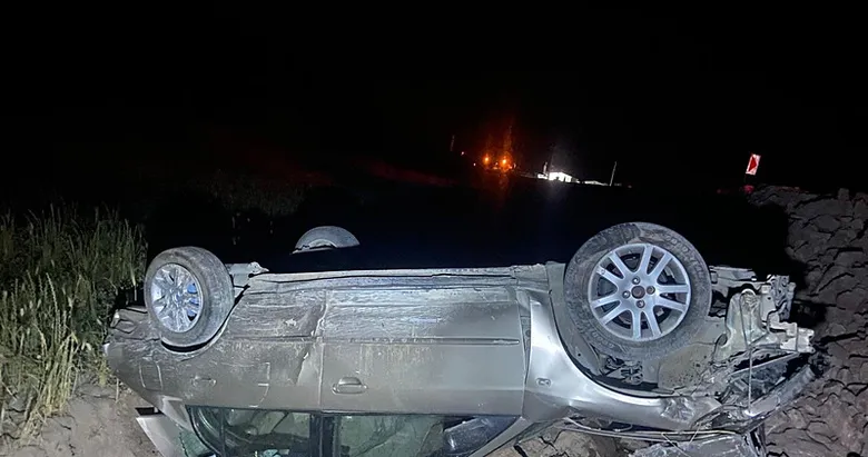 Manisa’da feci kaza! Otomobil şarampole uçtu: 2 yaralı