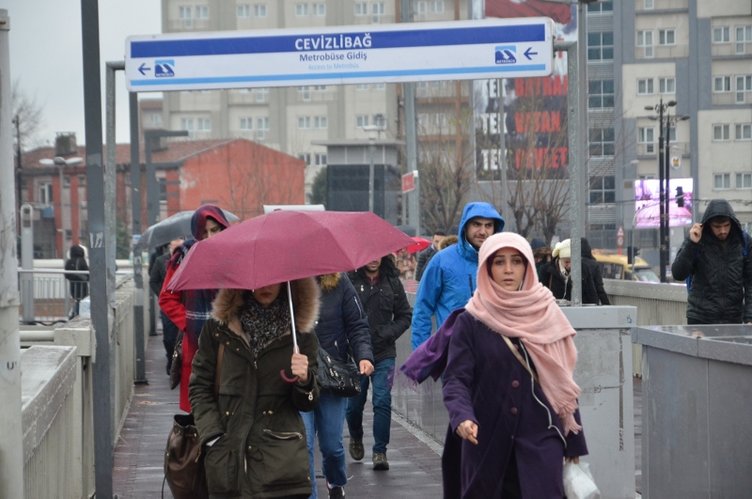 İzmir’de bugün hava nasıl olacak? Meteoroloji’den son dakika hava durumu ve yağış uyarısı geldi! 9 Şubat 2019 hava durumu