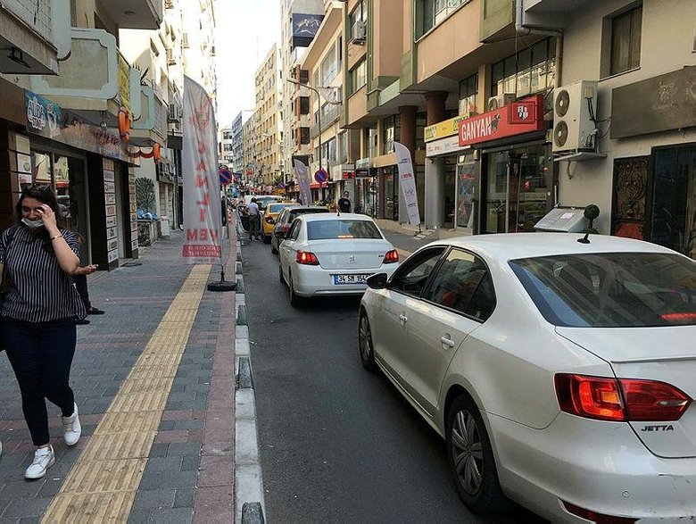 Araçsız Kordon projesine, vatandaş ve esnaf tepkisi