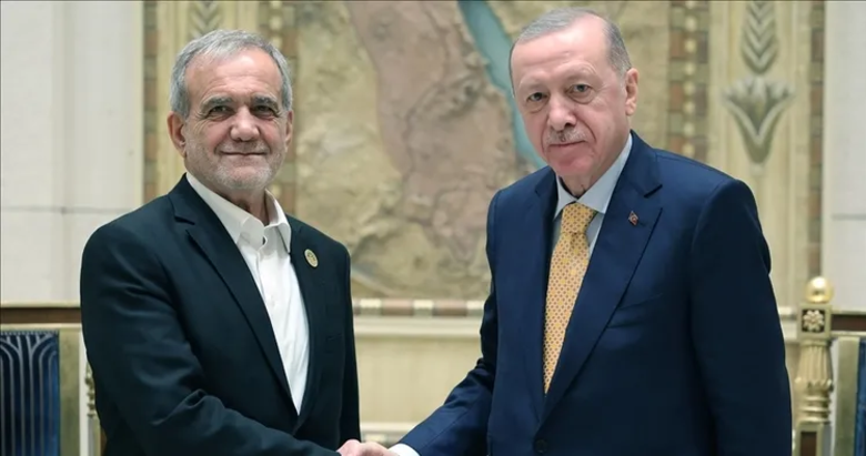 Başkan Erdoğan, İran Cumhurbaşkanı Pezeşkiyan ile görüştü