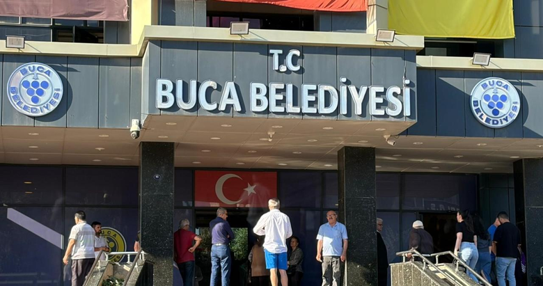 Buca’da vekalet yarışı