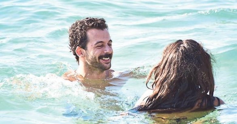 Çekimler öncesi sevgiliyle tatil