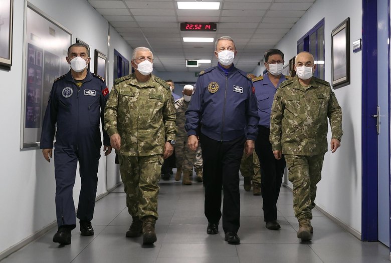 Kuzey Irak’ta Pençe-Kilit Operasyonu! Terör yuvaları bir bir yok ediliyor