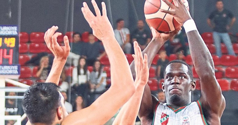 Karşıyaka’da kriz bitmiyor