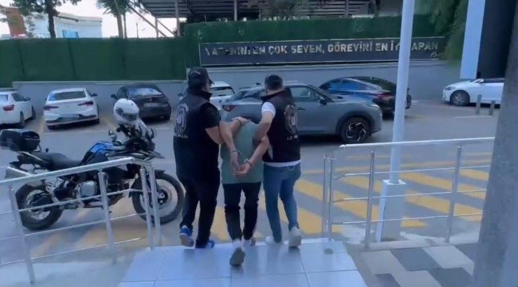 İzmir’deki minibüs şoförü cinayetinde kamera kayıtları ortaya çıktı