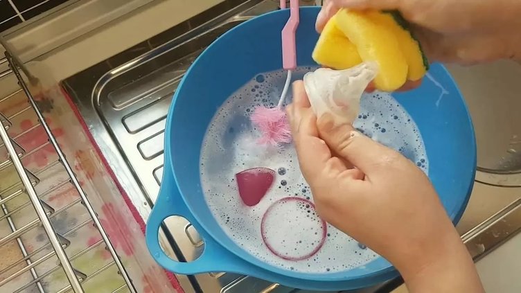 Bebek biberonu nasıl temizlenir? İşte biberonları sterilize etmenin yolları...