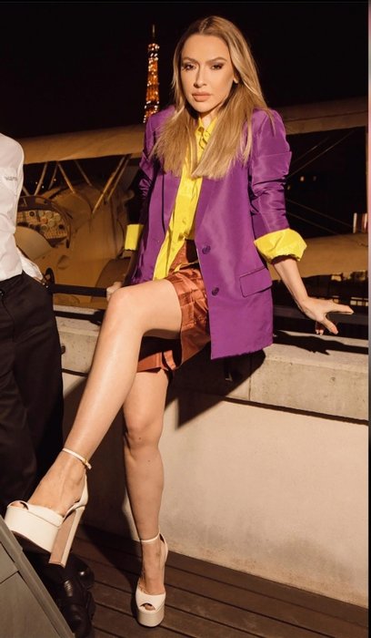 Hadise 40 milyonluk yalısının tadilatına servet harcadı