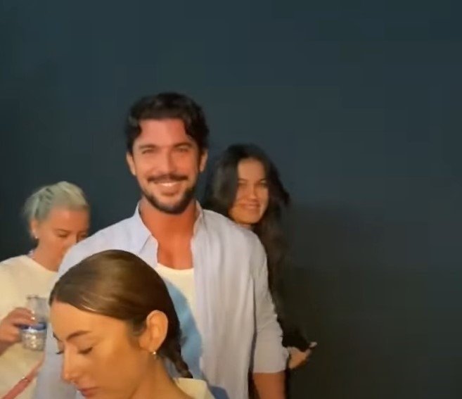 Pınar Deniz ile Kaan Yıldırım aşklarını ilan etti