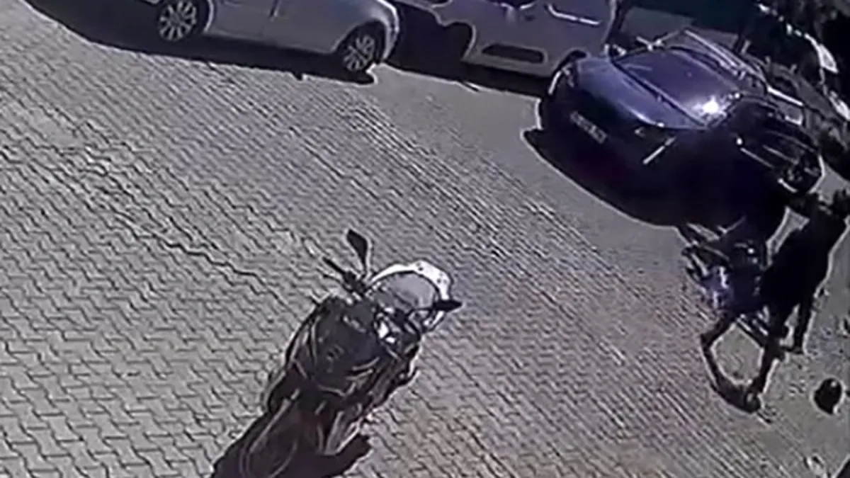 İzmir'de çukur dehşeti! Çukur nedeniyle yavaşlayan motosikletliye meydan dayağı