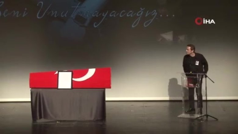 Şinasi Yurtsever'e gözyaşlarıyla veda!