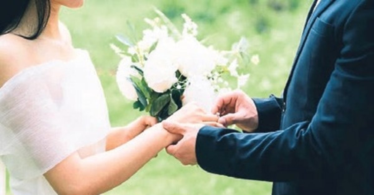 Evlenecek gençlere 250 bin TL