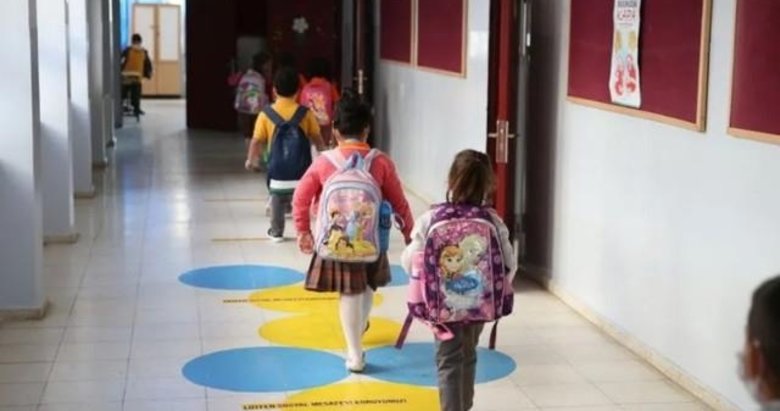 İzmir ve Manisa’da resmi anaokulu ve ana sınıflarda eğitim uzaktan yapılacak