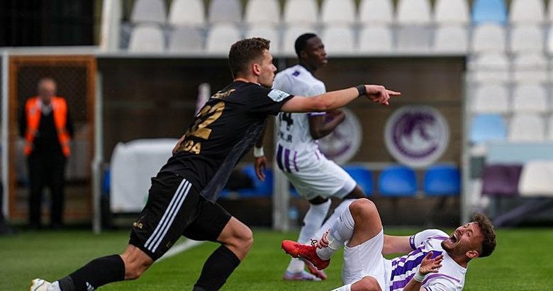 Altay, 1. Lig’e veda etti