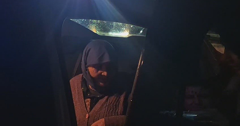 İzmir’de kaybolan şehit annesinden sevindiren haber!