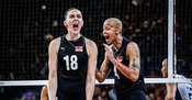 Milli voleybolcular karşılıklı takibi bıraktı